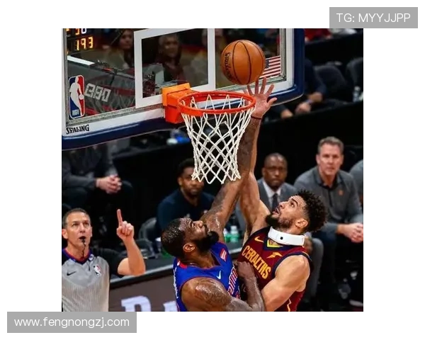 骑士与活塞首发阵容对决米切尔领衔挑战活塞新星组合